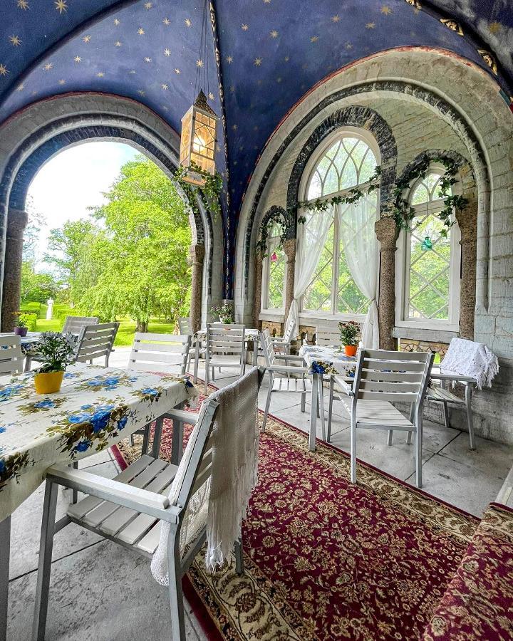 Laitse Castle Hotel Exterior photo
