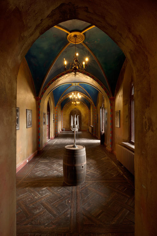 Laitse Castle Hotel Exterior photo